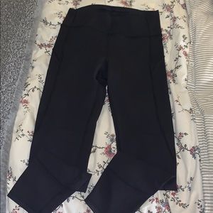 Black lululemon leggings